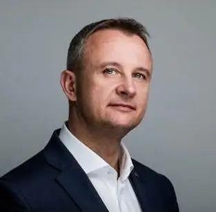 photo of Robert Pstrokonski